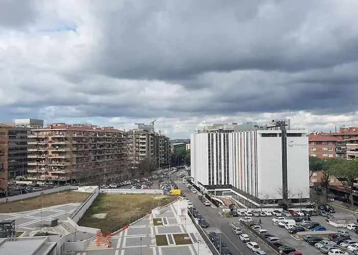 New! Exclusive Eur Apartment